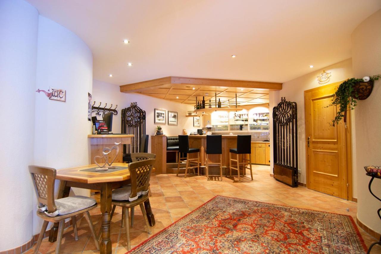 Hotel Garni Alpenhof Ισγκλ Εξωτερικό φωτογραφία