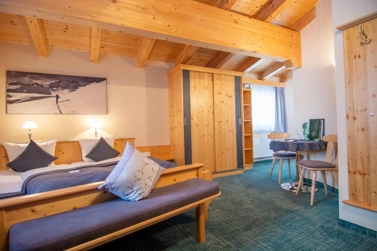 Hotel Garni Alpenhof Ισγκλ Εξωτερικό φωτογραφία