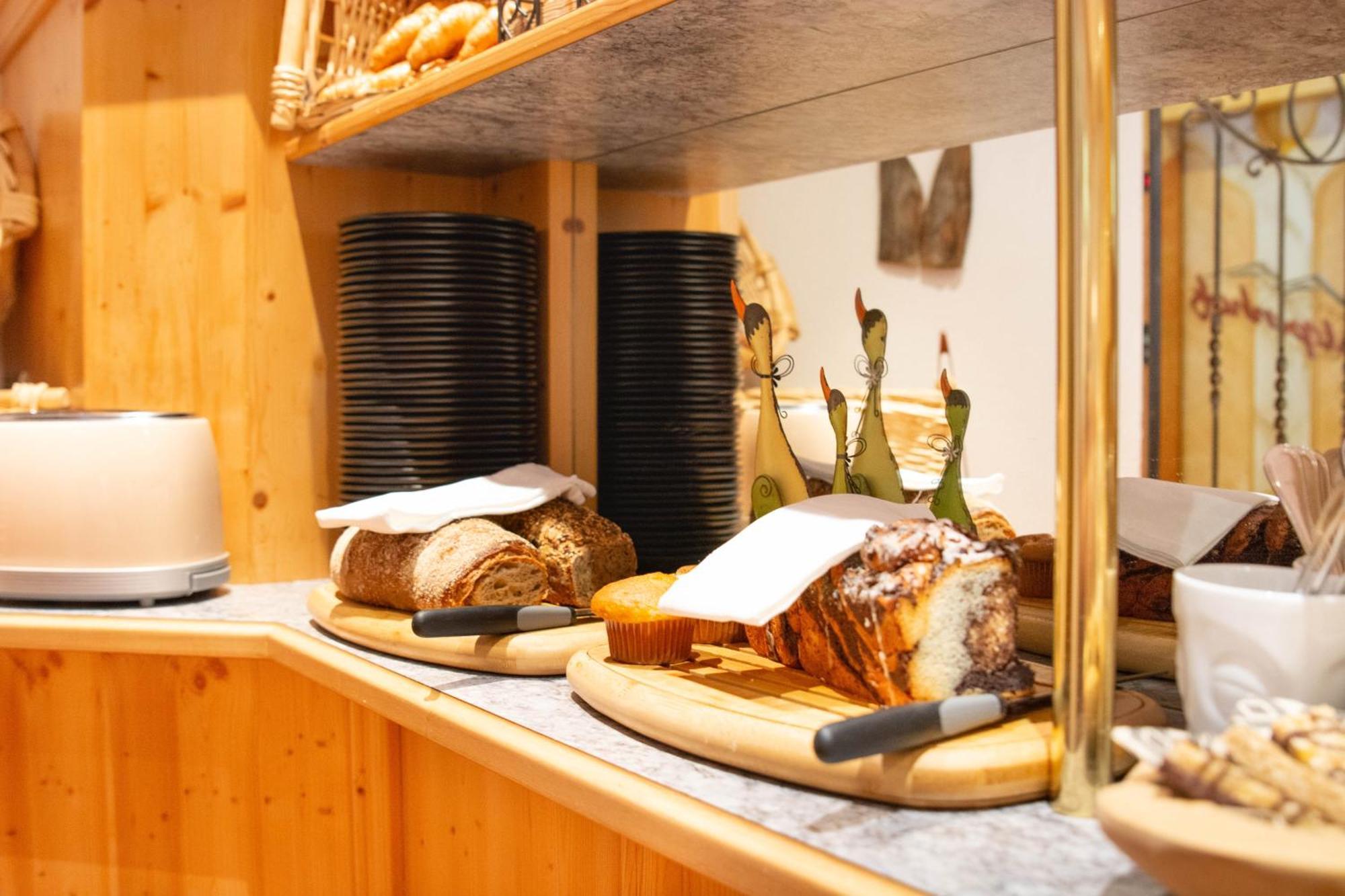 Hotel Garni Alpenhof Ισγκλ Εξωτερικό φωτογραφία